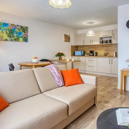 Domitys Le Clos De La Seigneurie Hotel apartamentowy 3*